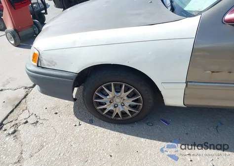 1998 Toyota Avalon Xl z USA, uszkodzony, nr VIN 4T1BF18B1WU250752